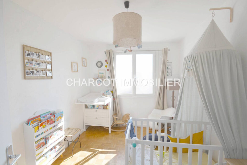 SAINTE FOY-LÈS-LYON (69110) – Vente APPARTEMENT type 3 – 56  – 2 pièces – 2 chambres – 6  – 56 m²