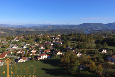 Ensemble immobilier de 200 m2 habitables – 6 pièces – 5 chambres – 200 m²