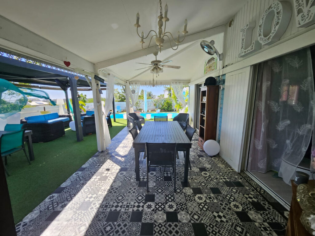 Charmante maison de La Saline Les Bains – 5 pièces – 4 chambres – 6  – 122 m²