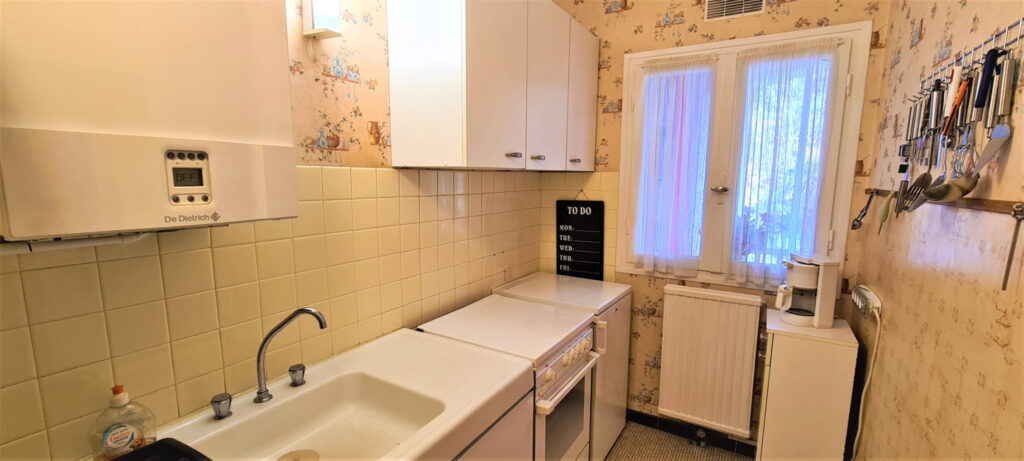 A VENDRE APPARTEMENT LOUE DE TYPE F1 AVEC LOGGIA AU REZ-DE-C – 1 pièce – NR chambres – 6  – 28 m²