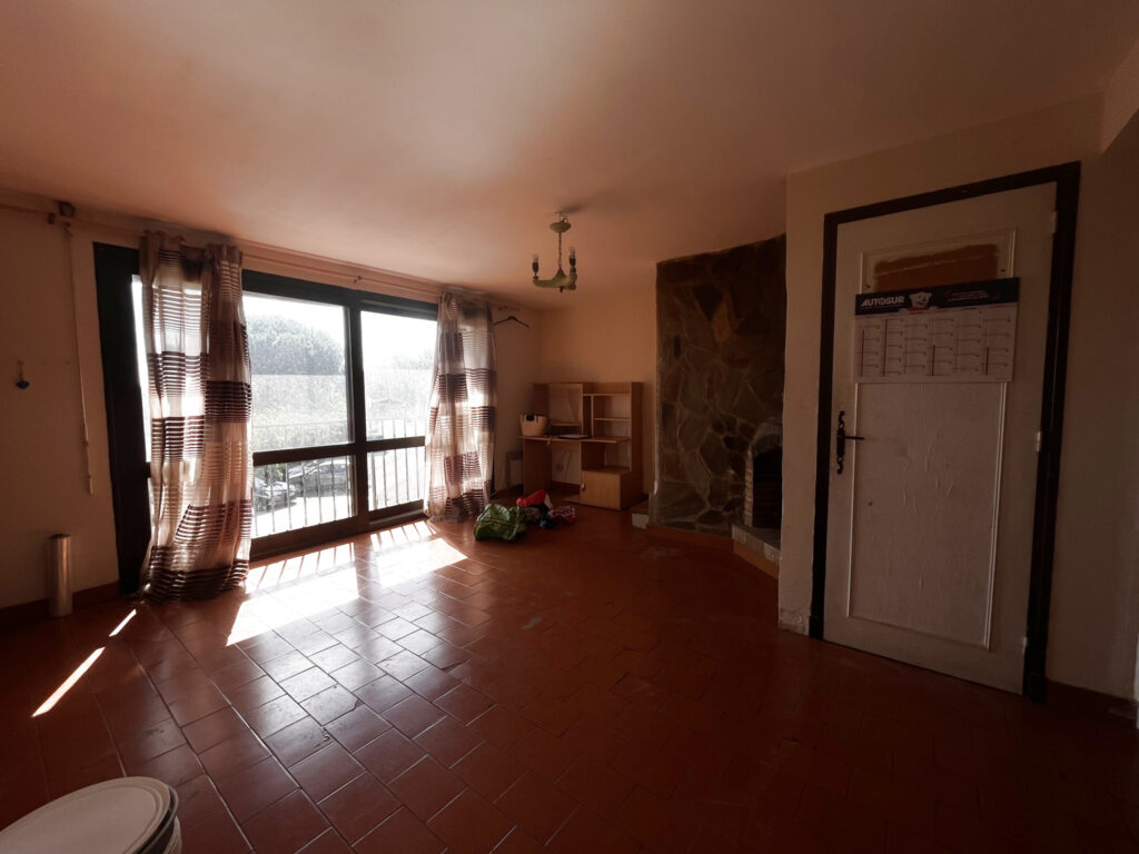 MONTBOLO  – 7 pièces – 5 chambres – 6  – 110.19 m²