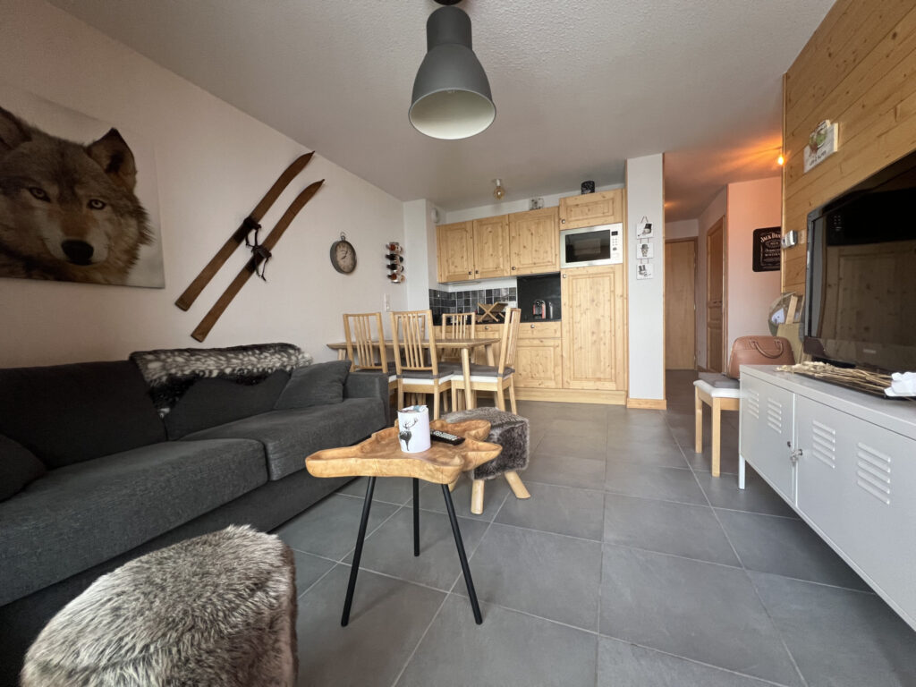 UN BIJOU ALPIN A NE PAS MANQUER ! – 2 pièces – 1 chambre – NR  – 41 m²