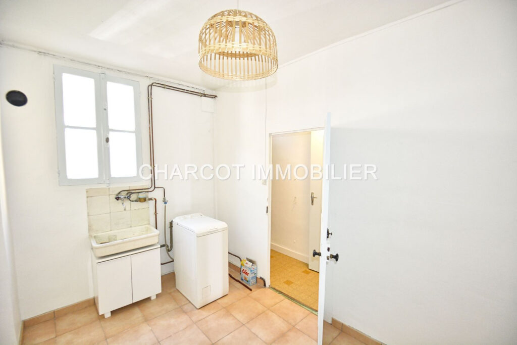 IDEAL INVESTISSEUR – DUPLEX de 101,04 m2 divisible en 3 appa – 5 pièces – 2 chambres – 6  – 101.04 m²