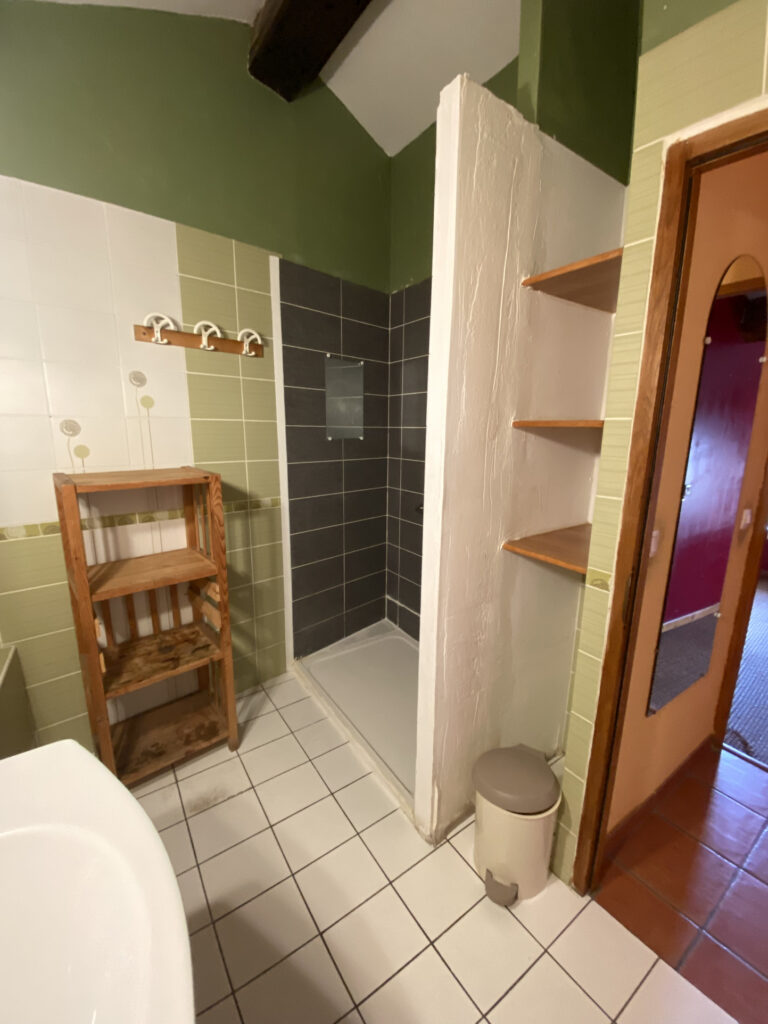 APPARTEMENT T3 – 68,65m2 – 3 pièces – 2 chambres – 6  – 68.65 m²