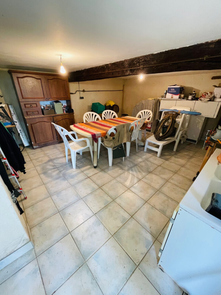 Magnifique Corps de Ferme du 18ème siècle – 5 pièces – 2 chambres – 2  – 77 m²