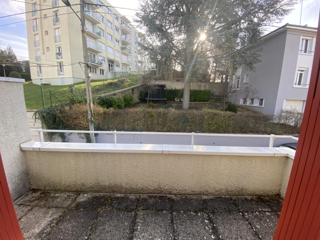 Maison +appartement  – 7 pièces – 4 chambres – 6  – 148 m²