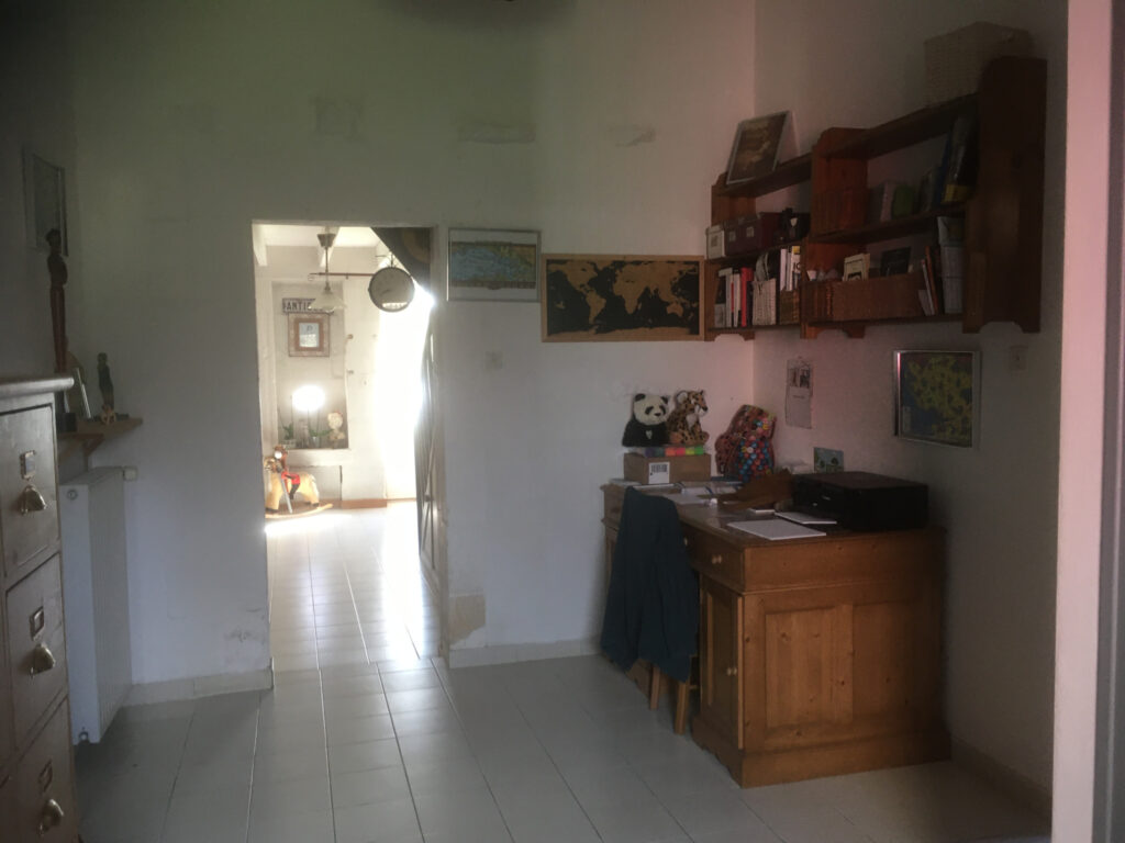 AU COEUR DU MARAIS POITEVIN LONGERE AVEC CHAMBRES D’HÖTES EN – 8 pièces – 5 chambres – 6  – 249 m²