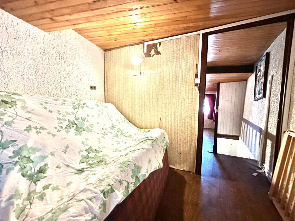 Maison de village 3 pièces 35m2 – 3 pièces – 2 chambres – NR  – 35 m²