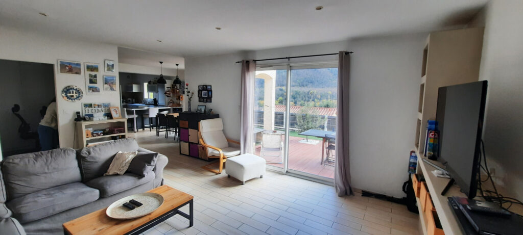 Maison 4 faces, 3 chambres, ARLES/TECH VALLESPIR 30 mn de l’ – 4 pièces – 3 chambres – 6  – 126 m²