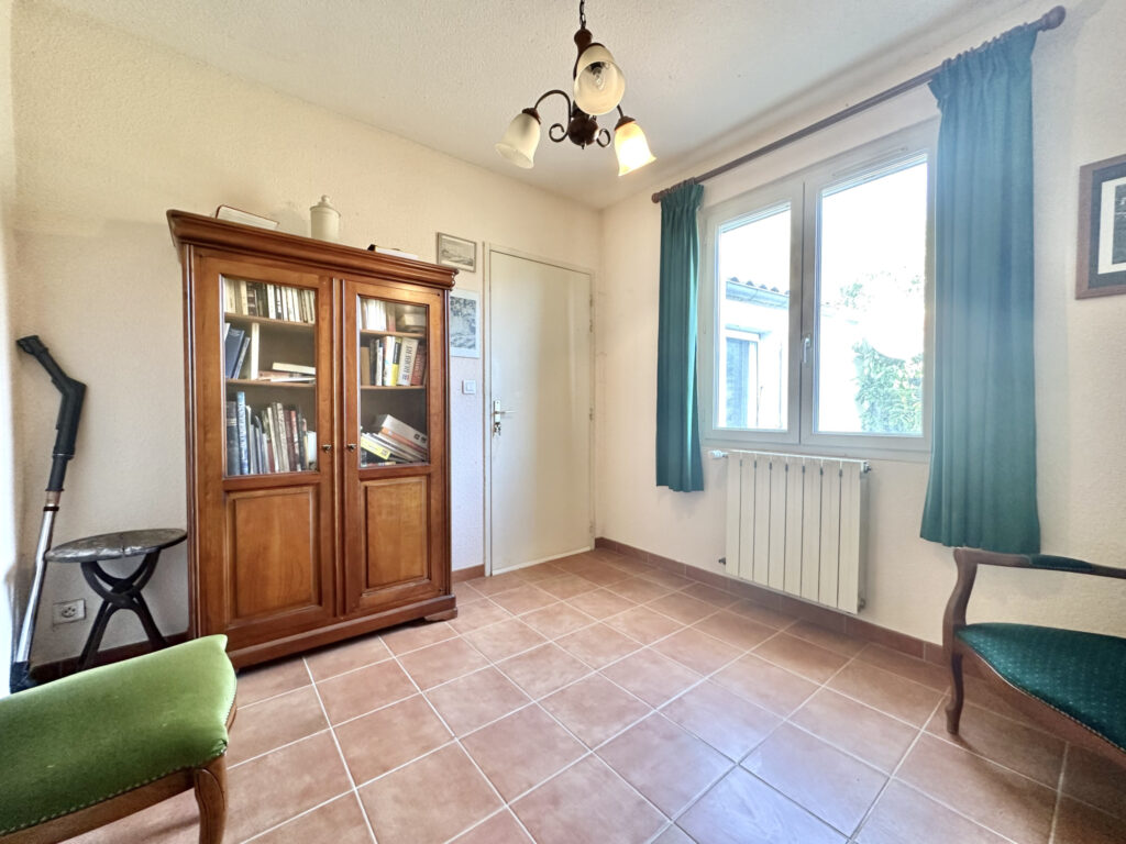 Maison individuelle de 80m2 habitables sur 935m2 de terrain  – 4 pièces – 3 chambres – NR  – 80 m²