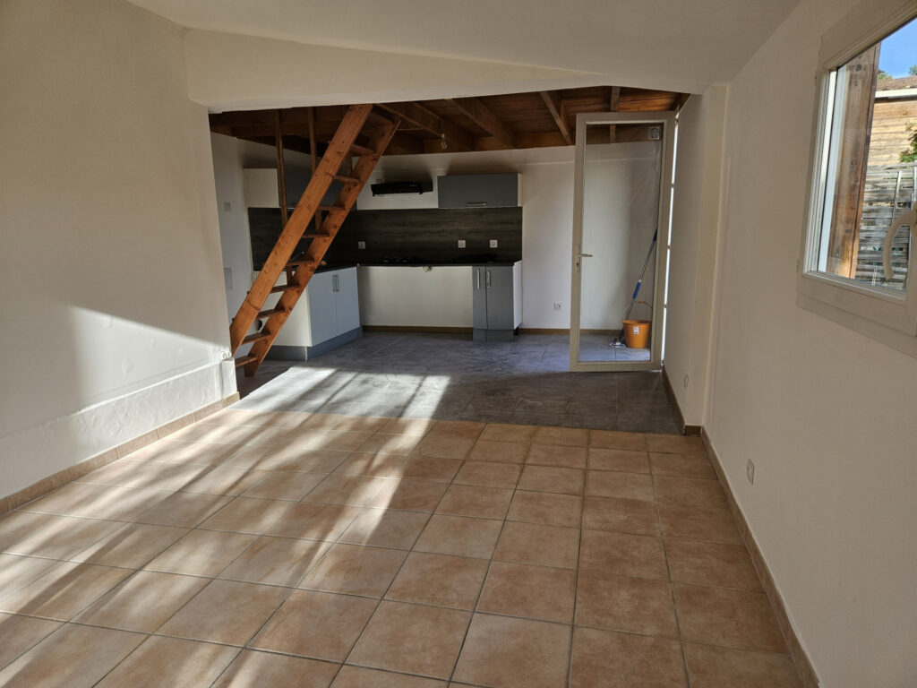 Chalet La Crau 3 pièces – 3 pièces – 2 chambres – 6  – 60 m²