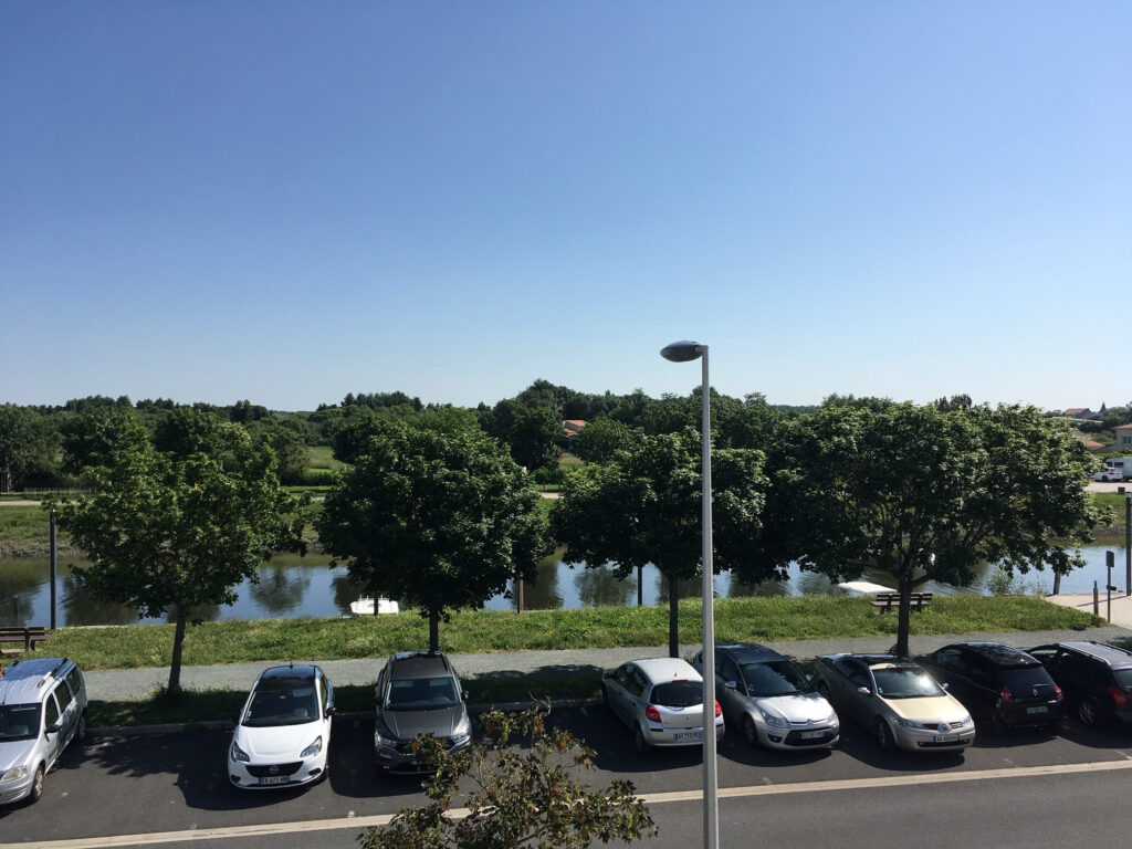 Maison 5 pièces de 135 m2 proche port et commerces – 5 pièces – 4 chambres – 6  – 135 m²