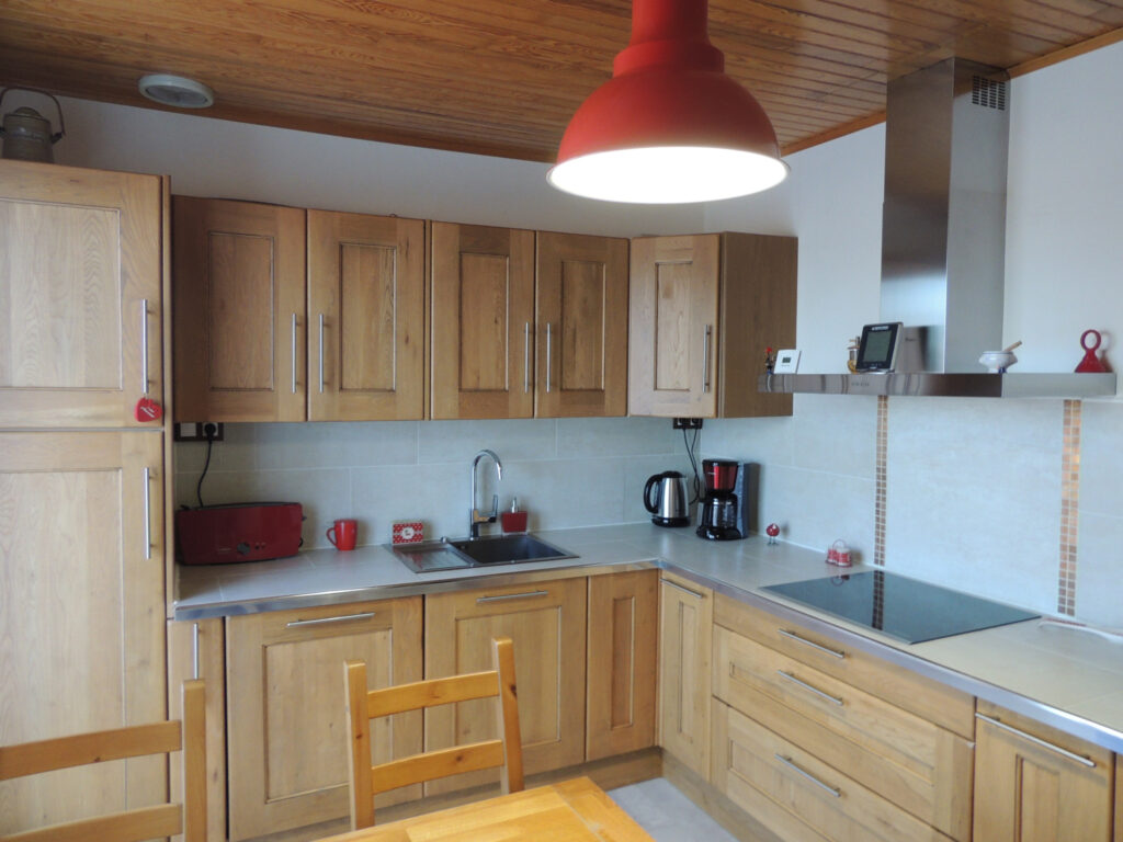 Pavillon 4 chambres sur 677m2 de terrain – 6 pièces – 4 chambres – NR  – 126 m²