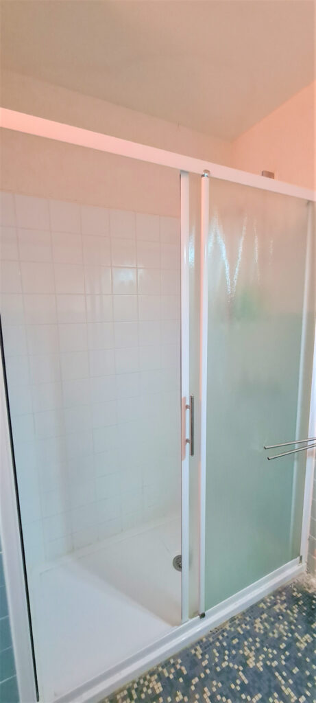 A VENDRE APPARTEMENT LOUE DE TYPE F1 AVEC LOGGIA AU REZ-DE-C – 1 pièce – NR chambres – 6  – 28 m²