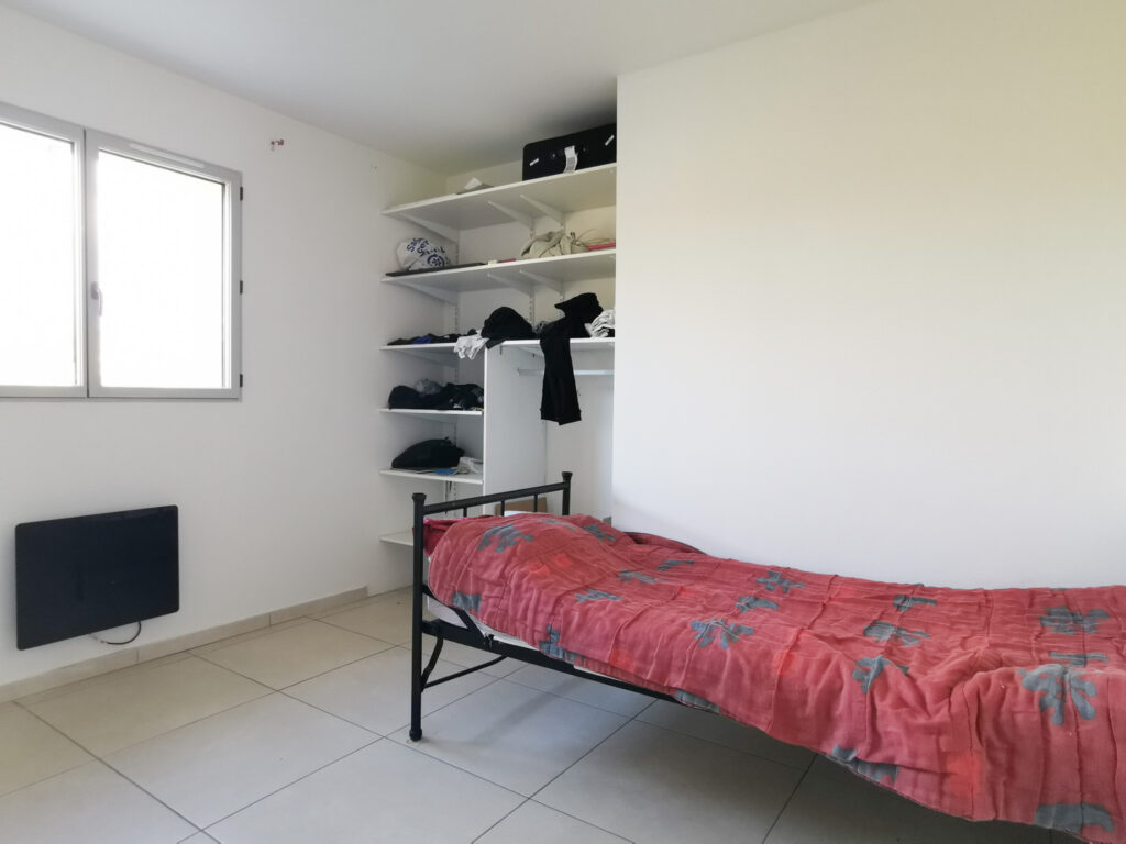 Maison individuelle de 138m2 habitables sur 2204m2 de terrai – 6 pièces – 4 chambres – NR  – 138 m²