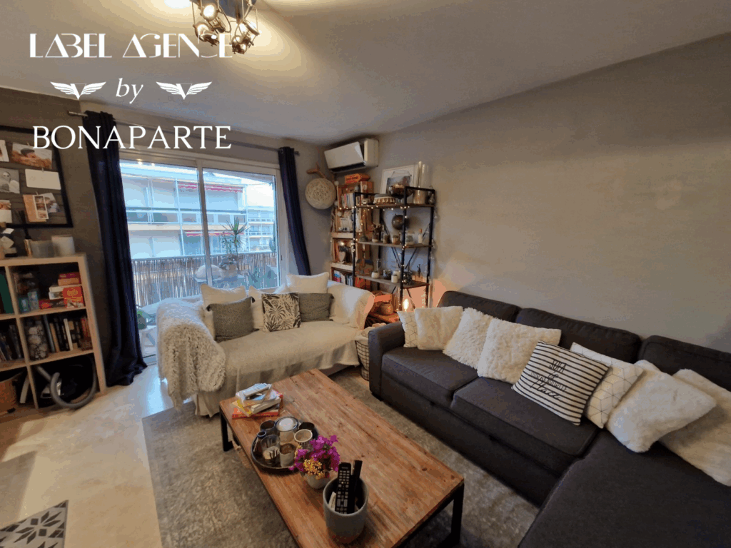 Appartement T2 centre-ville, terrasse, Vue mer latérale et g – 2 pièces – 1 chambre – 4  – 42 m²