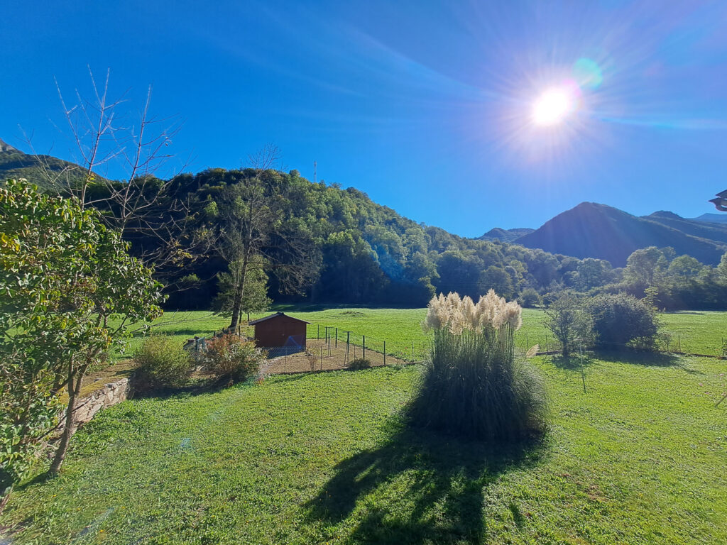 Maison typique de la vallée avec jardin  – 3 pièces – 2 chambres – 6  – 80 m²