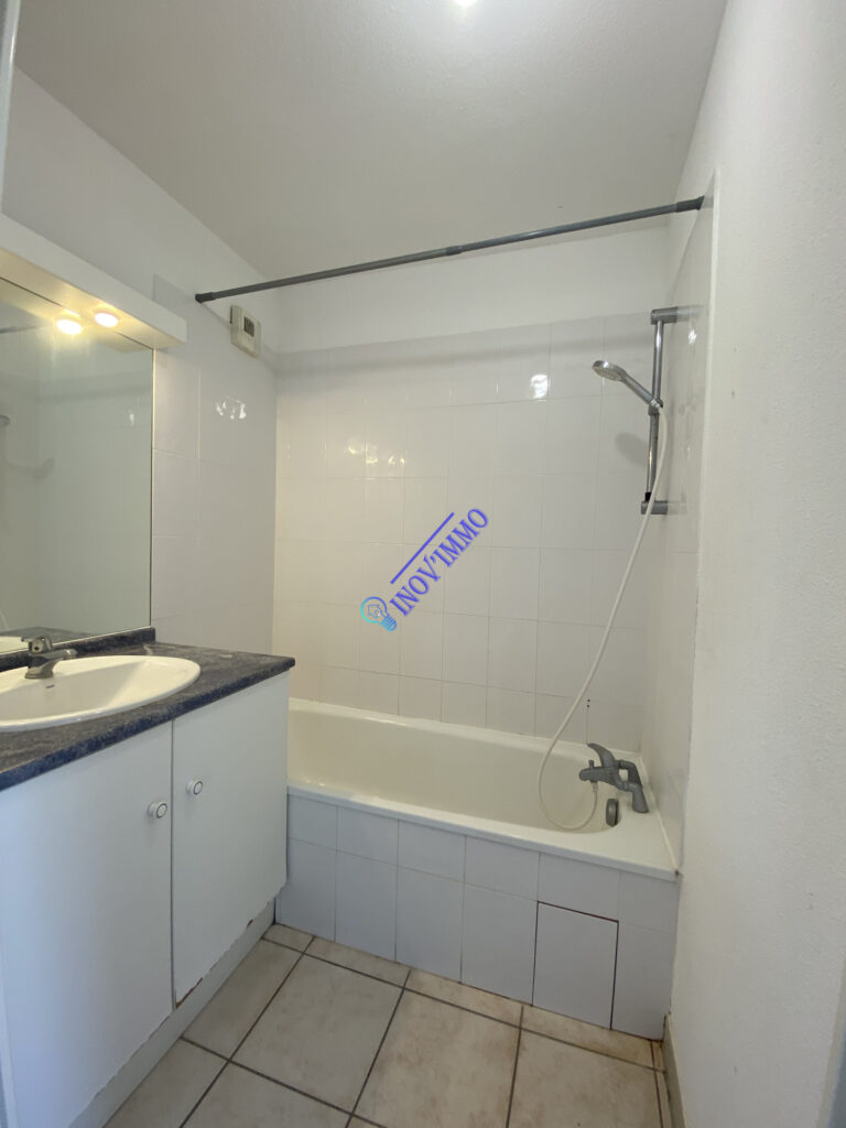 T2 avec 2 parkings Claira – 2 pièces – 1 chambre – 6  – 40 m²