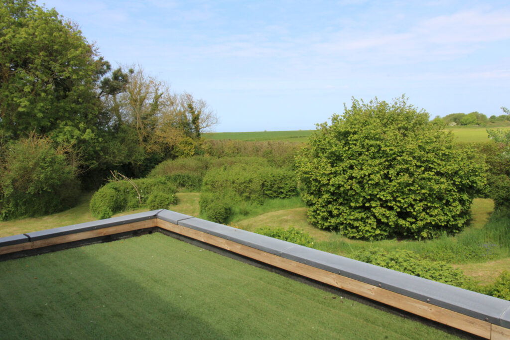 A VENDRE EN EXCLUSIVITE BORD DE MER JOLIE MAISON CONTEMPORAI – 7 pièces – 5 chambres – 6  – 218 m²