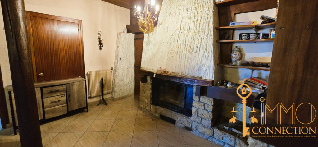 Ensemble immobilier de 200 m2 habitables – 6 pièces – 5 chambres – 6  – 200 m²