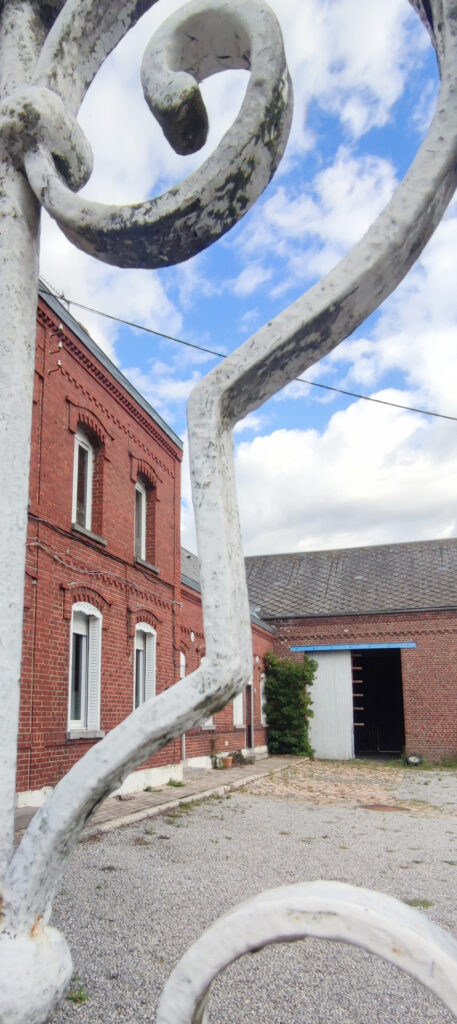 AUTHENTIQUE CORPS DE FERME …’Charme rural et hauts potenti – 8 pièces – 4 chambres – 6  – 186 m²