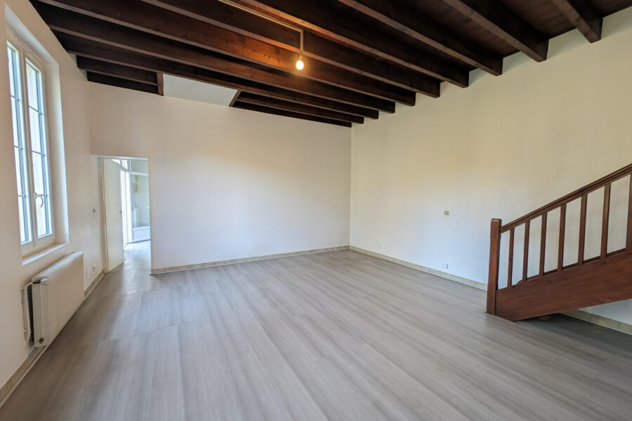 Maison à vendre à Izon