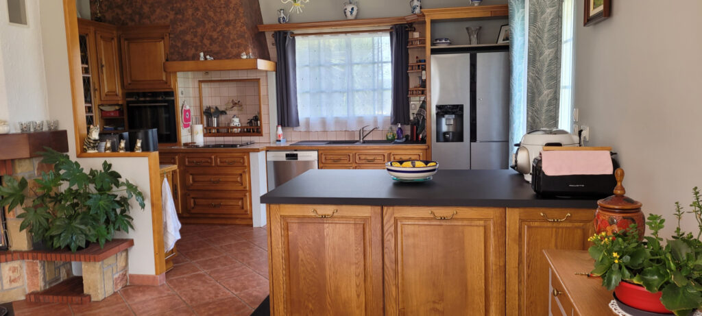 PAIMPOL, maison d’architecte à vendre, 200 m2, 1169 m2 de ja – 8 pièces – 5 chambres – 6  – 210 m²