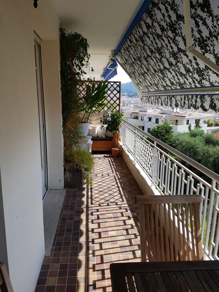 Magnifique 2 pièces meublé 49m2 avec vue mer panoramique (+  – 2 pièces – 1 chambre – 49 m²