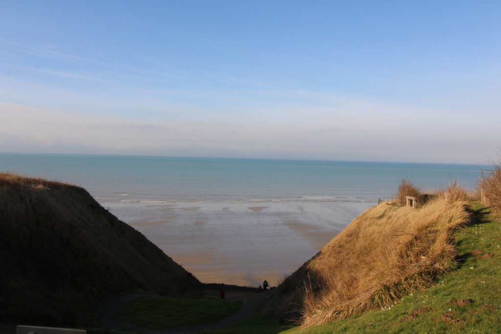 A VENDRE EN EXCLUSIVITE BORD DE MER JOLIE MAISON CONTEMPORAI – 7 pièces – 5 chambres – 6  – 218 m²