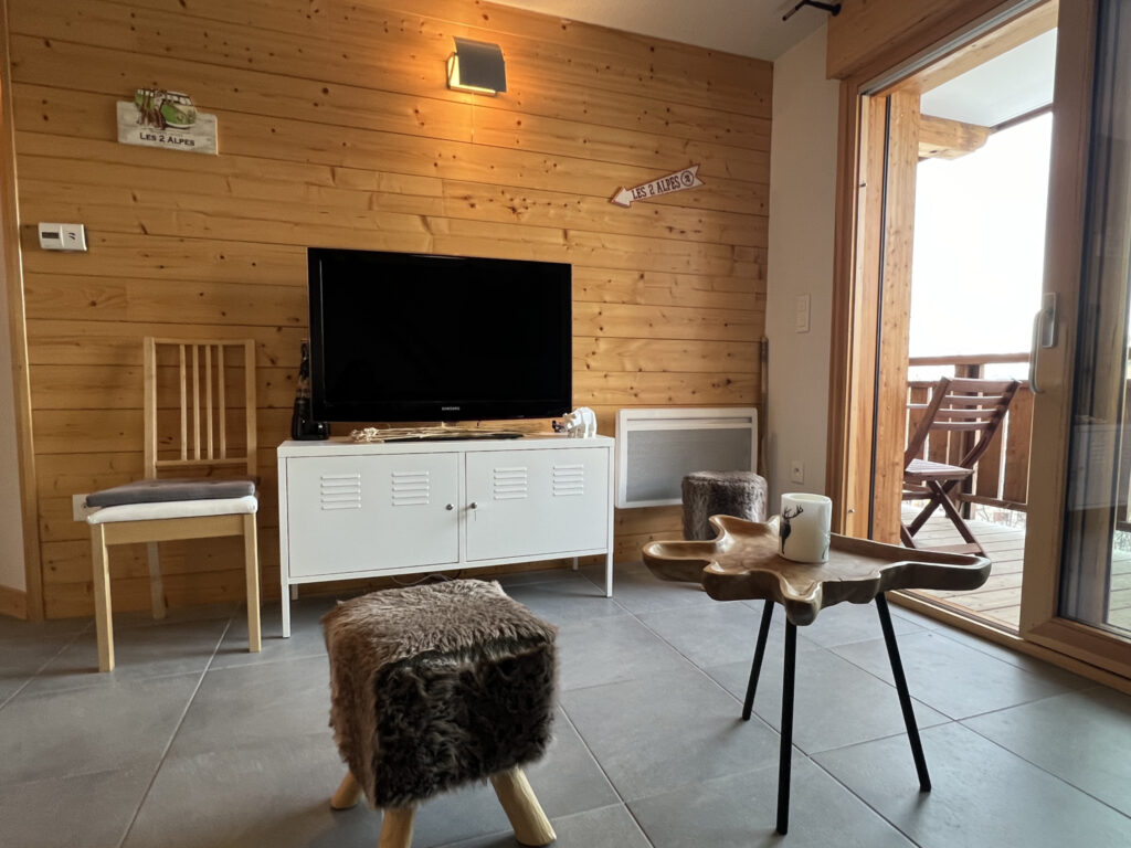 UN BIJOU ALPIN A NE PAS MANQUER ! – 2 pièces – 1 chambre – NR  – 41 m²