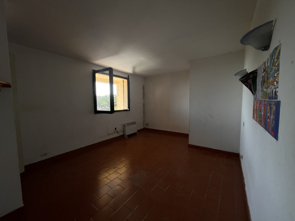 MONTBOLO  – 7 pièces – 5 chambres – 6  – 110.19 m²