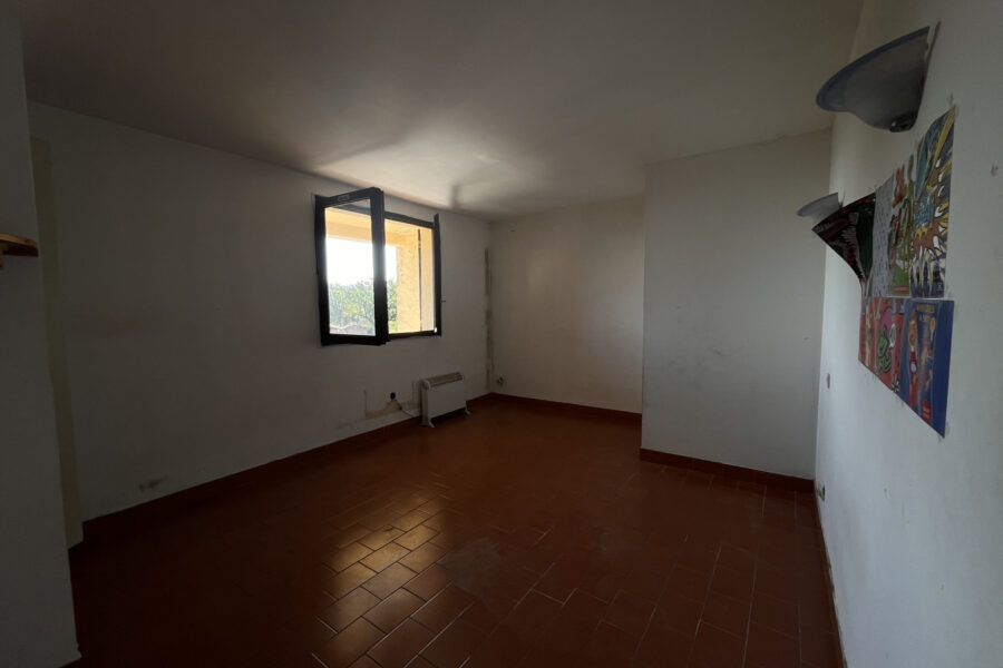 Maison à vendre à Montbolo