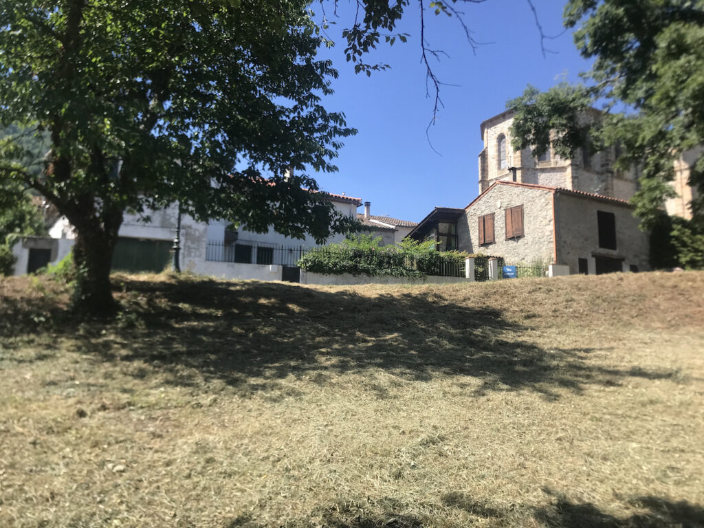 Terrain à bâtir de 1080 m2, à GANAC, viabilisation en bordur – NR pièces – NR chambres – 6  – 1080 m²