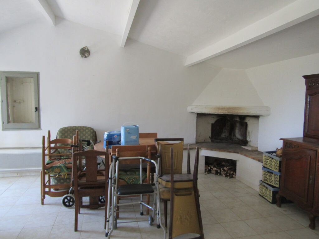 2 Maisons au Barroux (84330) – 6 pièces – 3 chambres – NR  – 154 m²