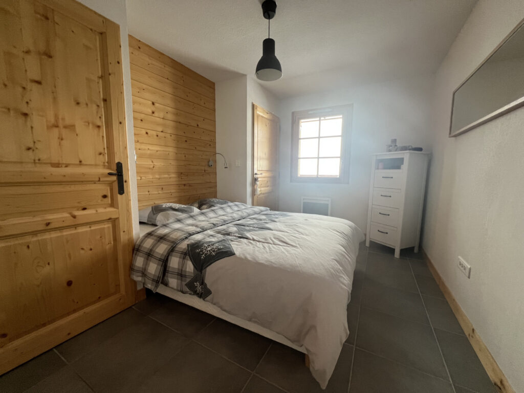 UN BIJOU ALPIN A NE PAS MANQUER ! – 2 pièces – 1 chambre – NR  – 41 m²