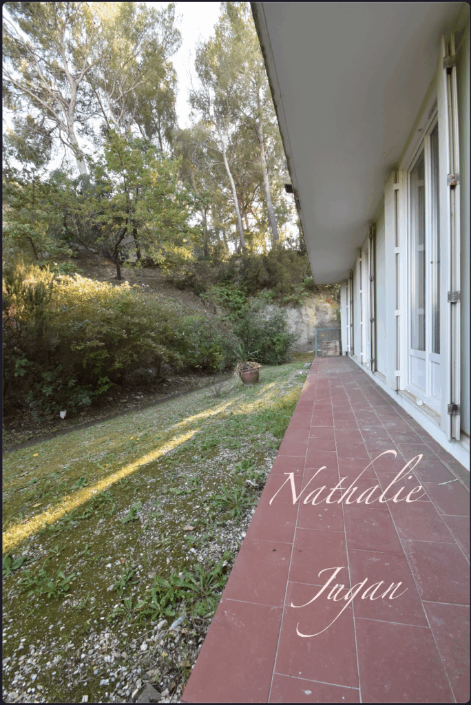 Dép. VAR (83) La Seyne-Sur-Mer – Quartier Balaguier, à vendr – 5 pièces – 3 chambres – 4  – 96.21 m²