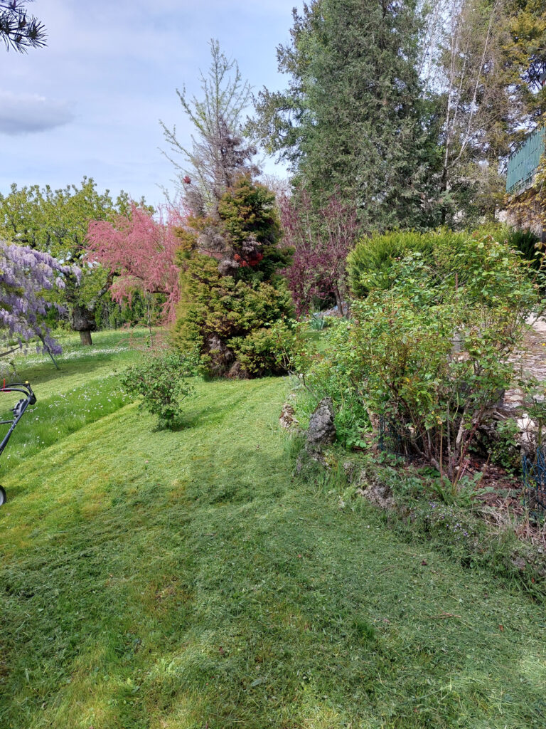 Belle maison sur les hauteurs de Creuzier-le-Vieux avec vue  – 4 pièces – 2 chambres – 6  – 100 m²