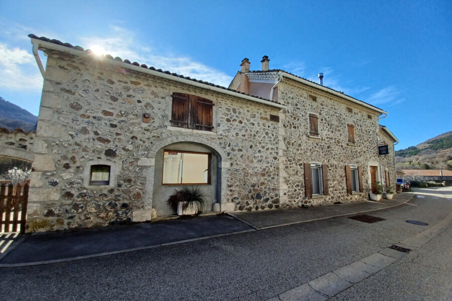 Maison à vendre à Darbres