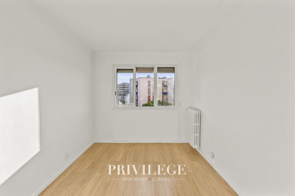 Appartement Le Cannet 2 pièces avec balcon – 2 pièces – 1 chambre – 8  – 44 m²