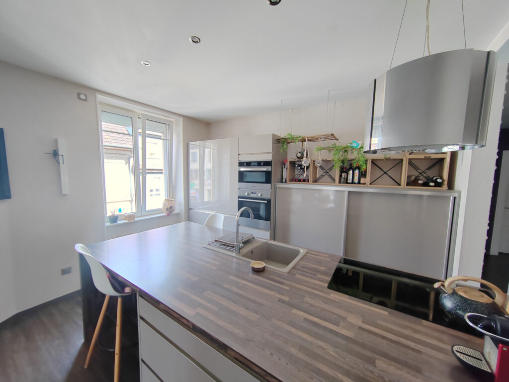 COUP DE COEUR SUR CERNAY  – 4 pièces – 3 chambres – NR  – 118.54 m²