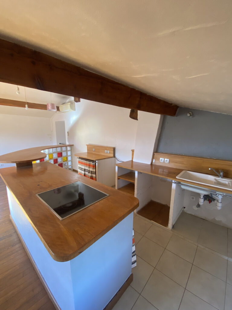 APPARTEMENT T3 – 68,65m2 – 3 pièces – 2 chambres – 6  – 68.65 m²