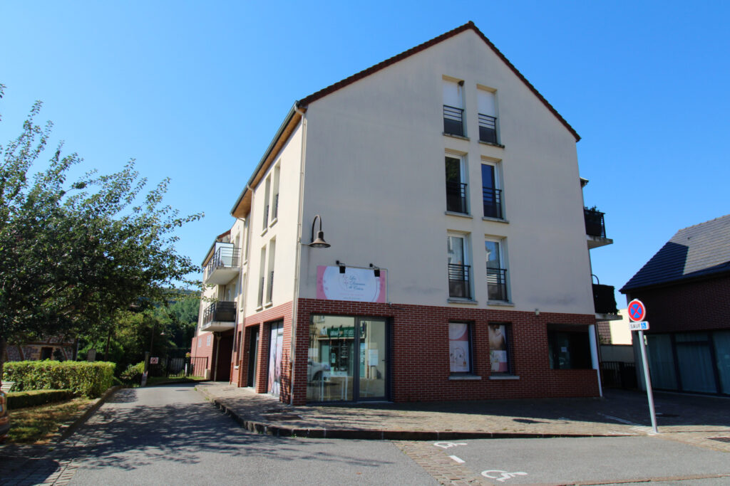 MARTIN ÉGLISE – PROCHE FORET D’ARQUES – 3 pièces – 2 chambres – 6  – 74.06 m²