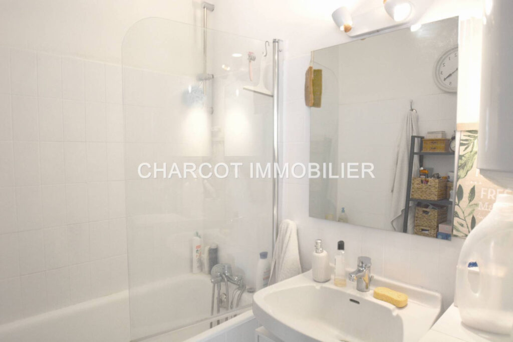 SAINTE FOY-LÈS-LYON (69110) – Vente APPARTEMENT type 3 – 56  – 2 pièces – 2 chambres – 6  – 56 m²