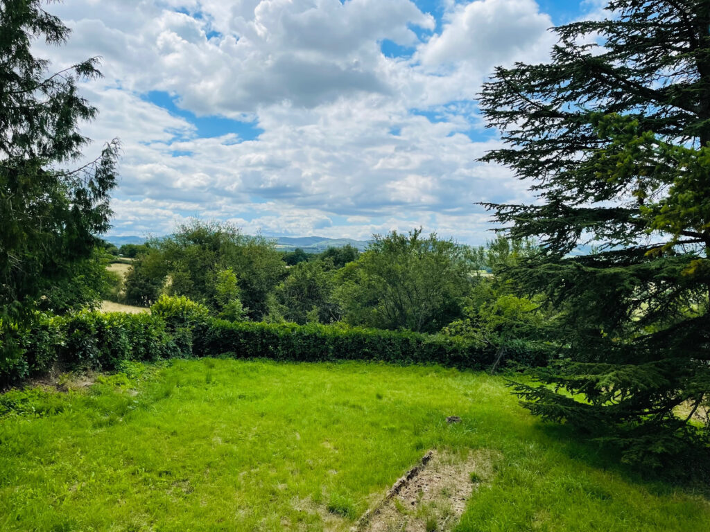 Magnifique Corps de Ferme du 18ème siècle – 5 pièces – 2 chambres – 2  – 77 m²