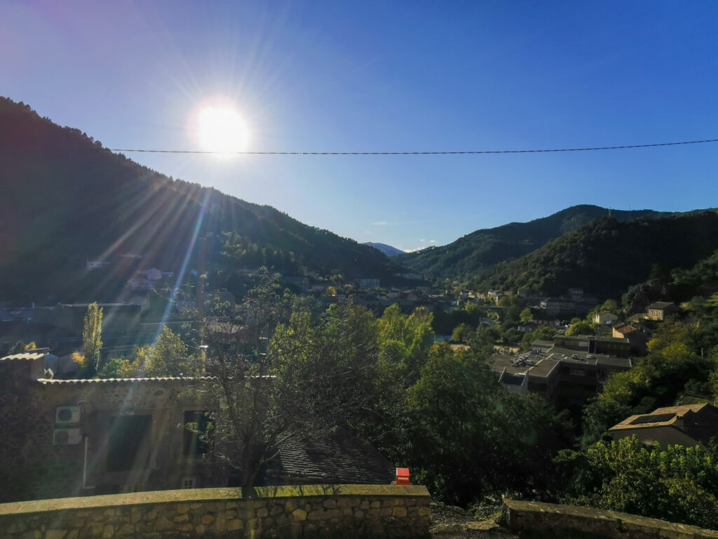 Maison de 72m2 sur 2635m2 de terrain constructible  – 4 pièces – 2 chambres – NR  – 72 m²