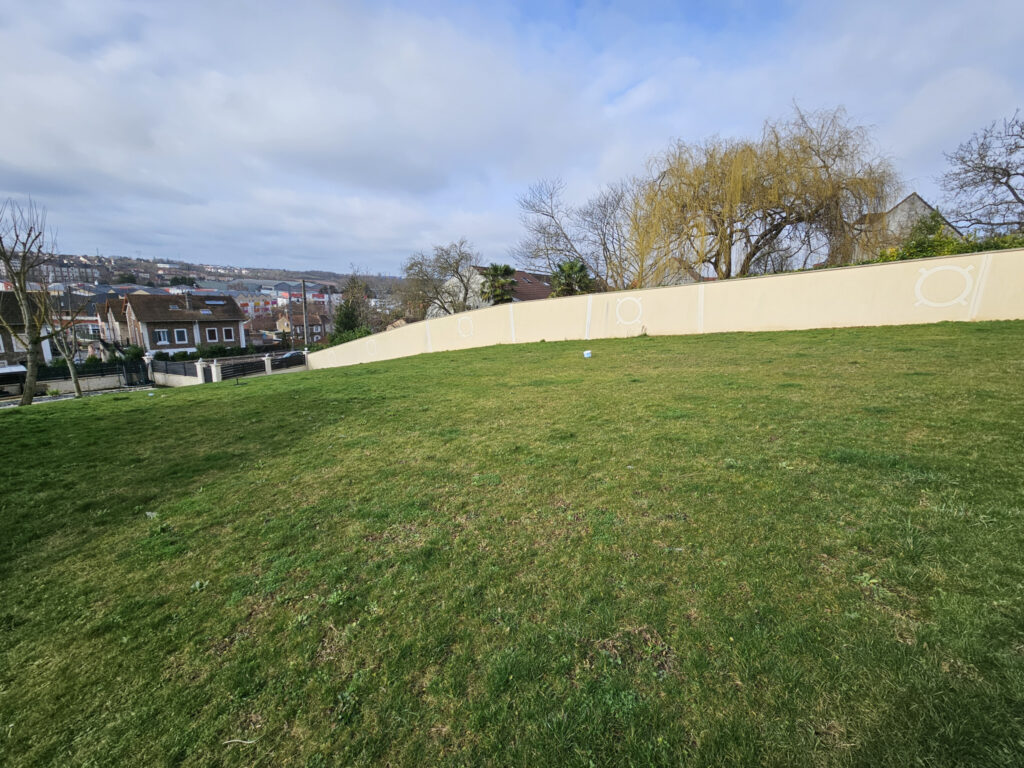 TERRAIN 772 M2 CONSTRUCTIBLE  – NR pièces – NR chambres – NR  – 772 m²