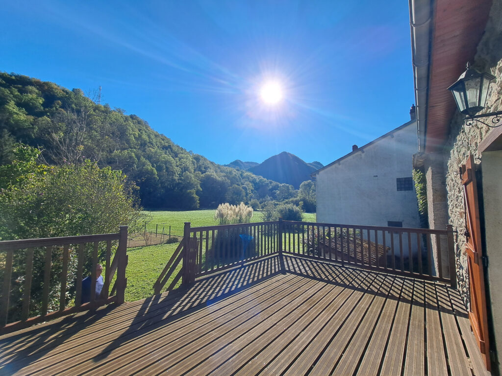 Maison typique de la vallée avec jardin  – 3 pièces – 2 chambres – 6  – 80 m²