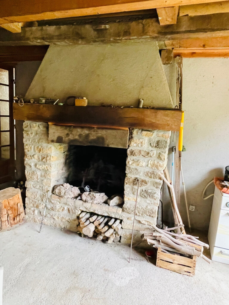 Magnifique Corps de Ferme du 18ème siècle – 5 pièces – 2 chambres – 2  – 77 m²