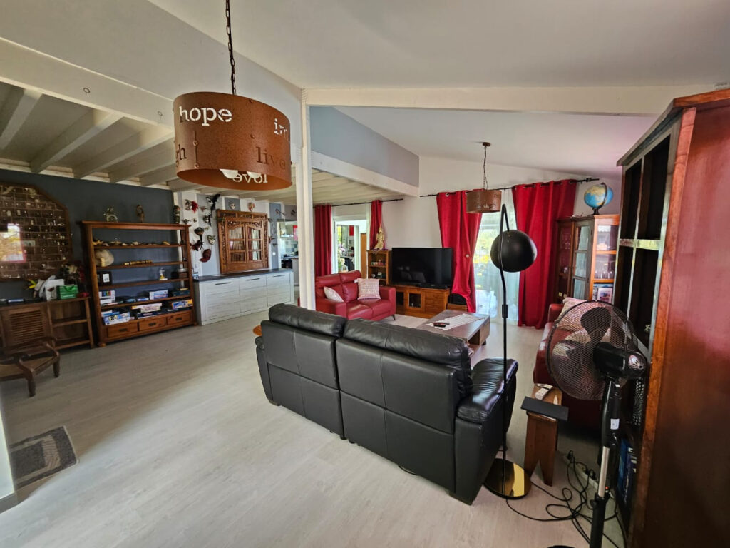 Charmante maison de La Saline Les Bains – 5 pièces – 4 chambres – 6  – 122 m²