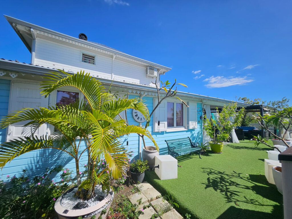 Charmante maison de La Saline Les Bains – 5 pièces – 4 chambres – 6  – 122 m²